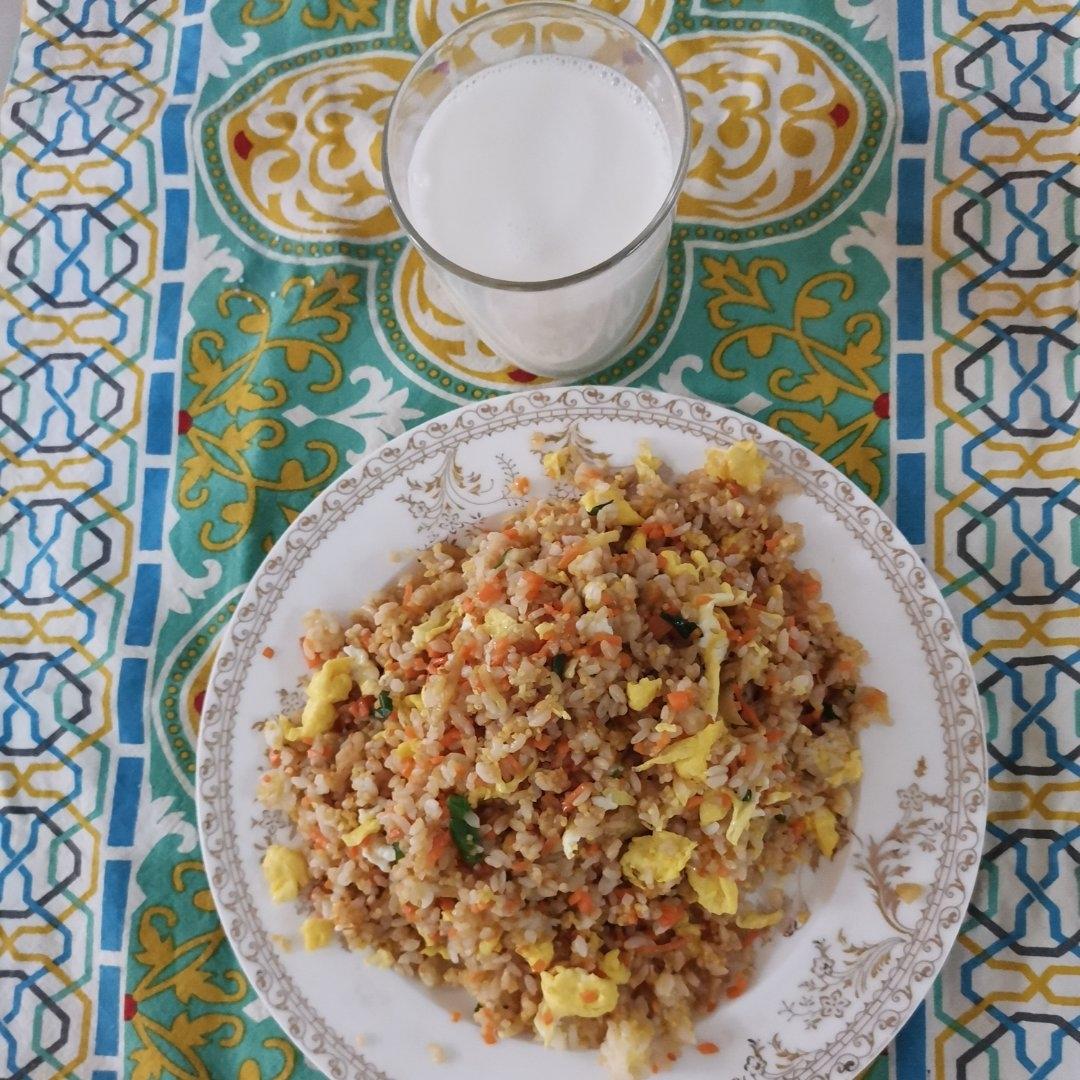 好吃到停不下来的酱油蛋炒饭