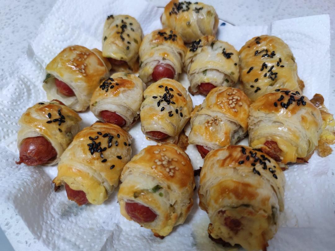 香肠可颂卷 热狗手抓饼  不用和面版