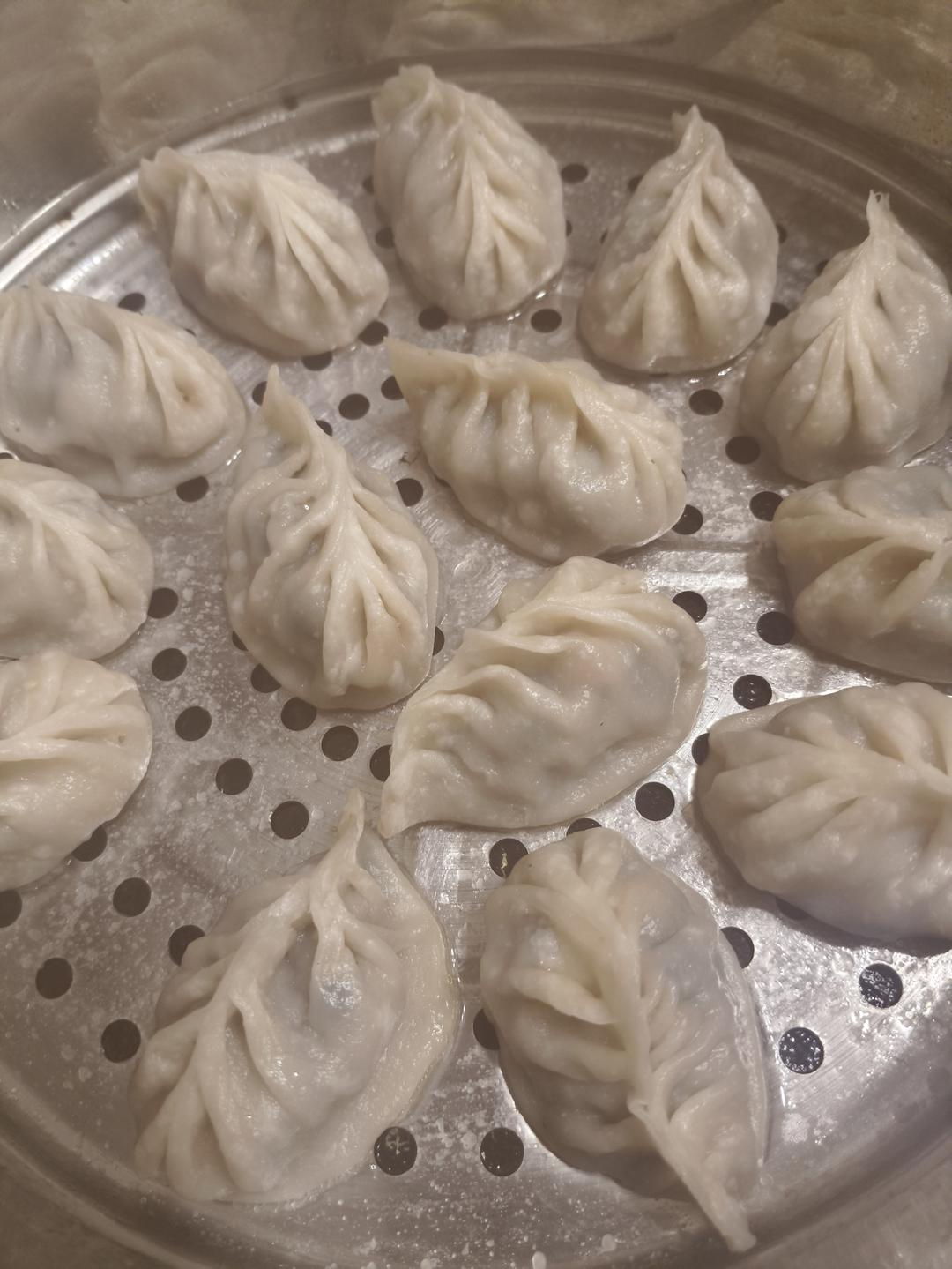 半烫面饺子皮（锅贴、蒸饺、烧卖、剩了还可以烙饼）