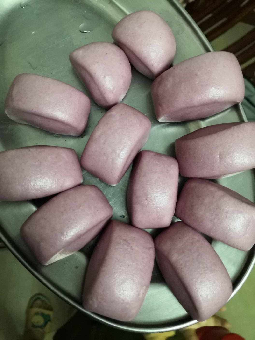 一发奶香小馒头，口感特别好！