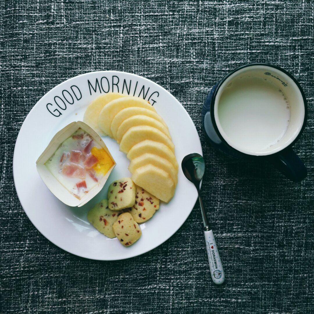 早餐鸡蛋杯