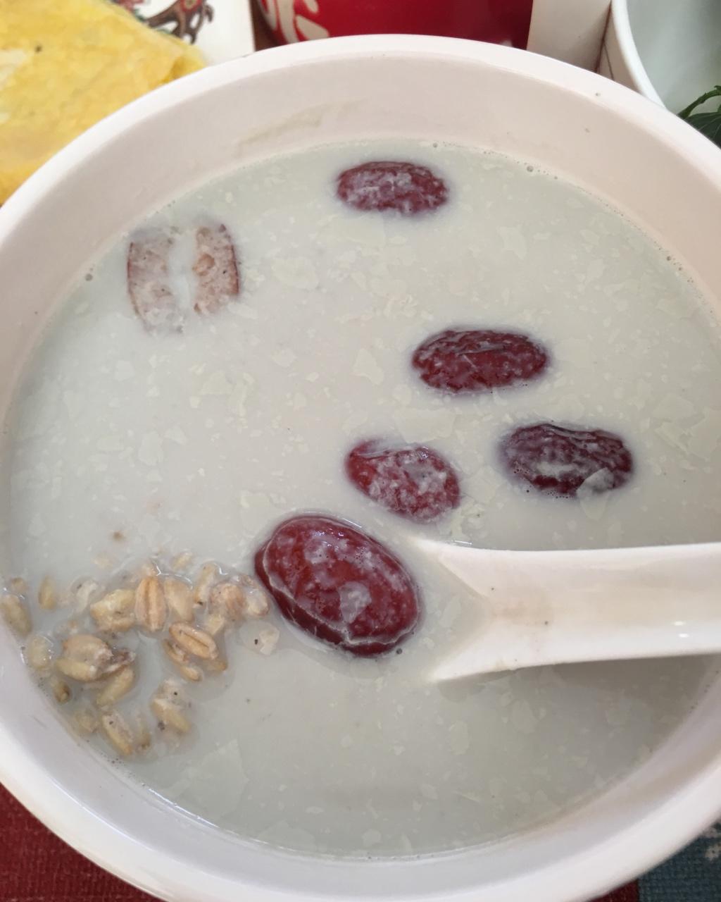 豆浆杂粮粥（别名：回归正轨粥）丨健康·三餐