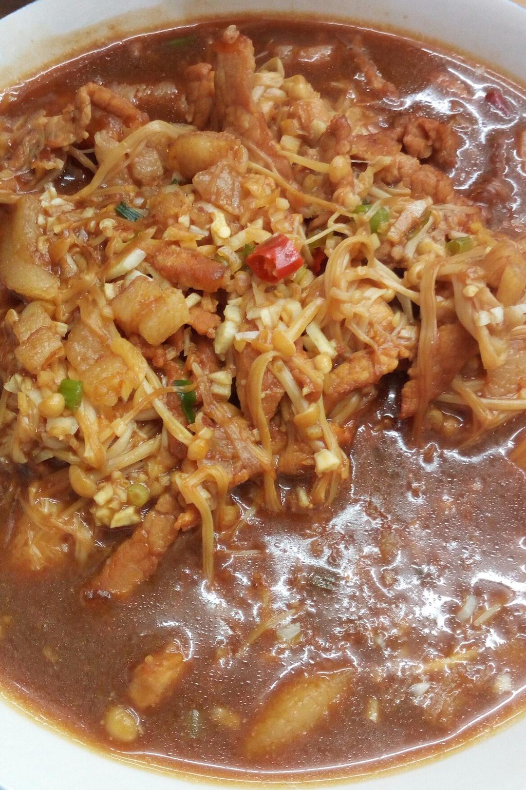 猪肉金针菇
