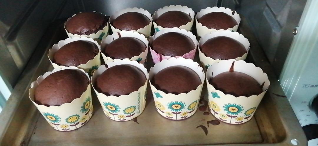 莫尼卡美食厨房：爆浆巧克力蛋糕