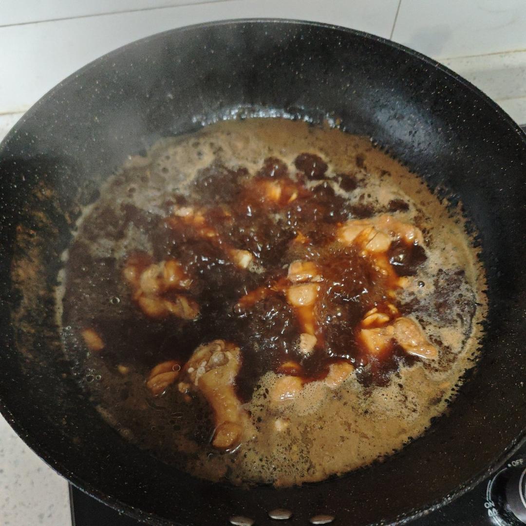🔥好吃到飙泪的秘汁多汁蒜香鸡腿，鲜嫩到流口水。