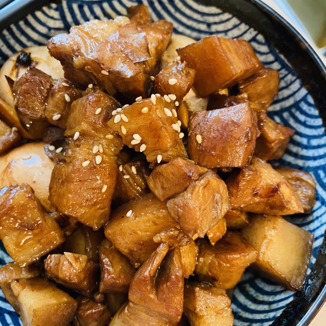 厨师长教你：“红烧肉”的家常做法，肉香四溢肥而不腻