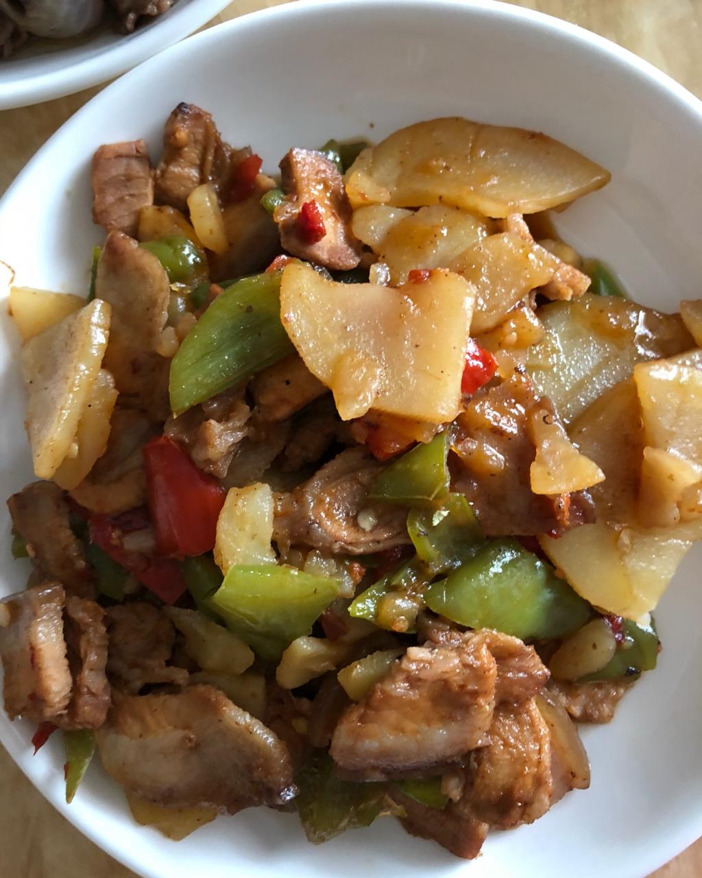 土豆回锅肉