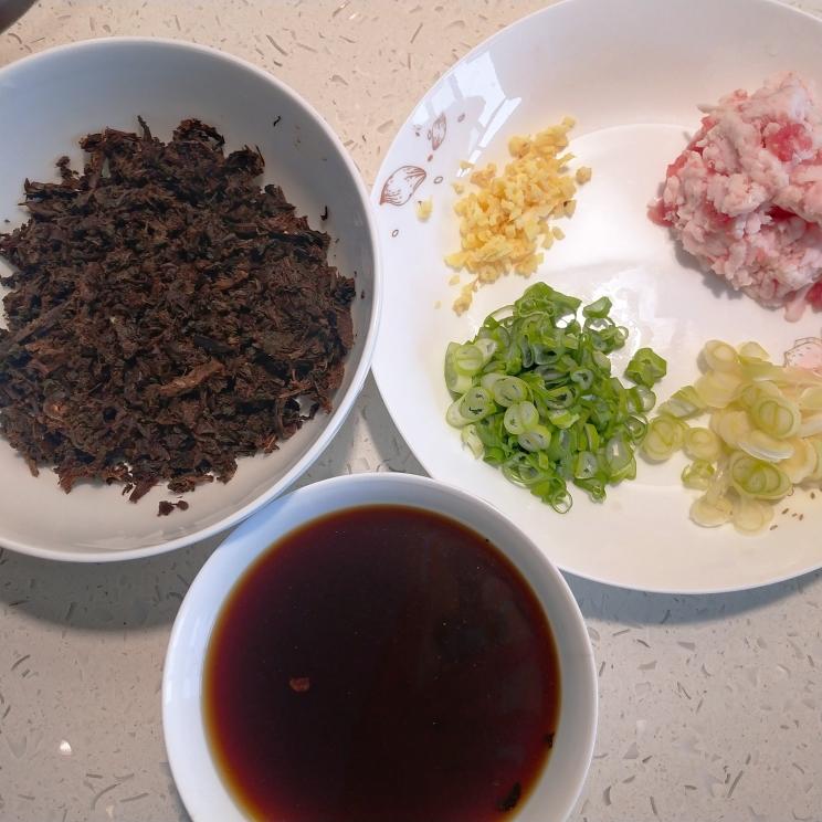 梅干菜饼（可冷藏）的做法 步骤2