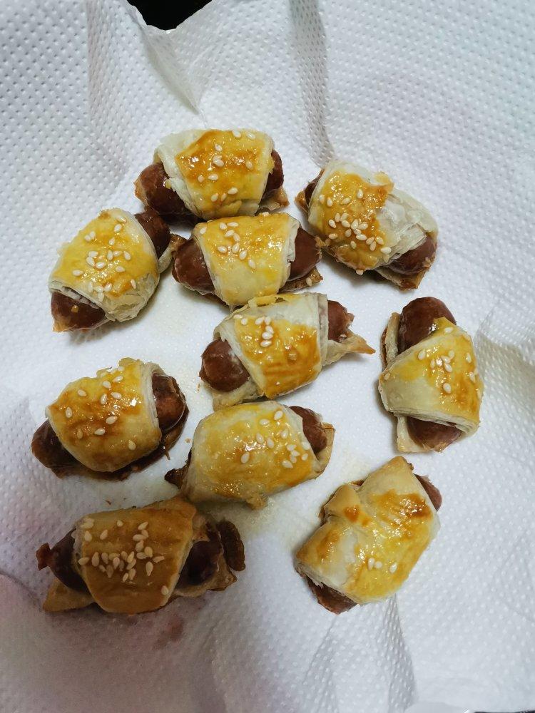 香酥香肠卷