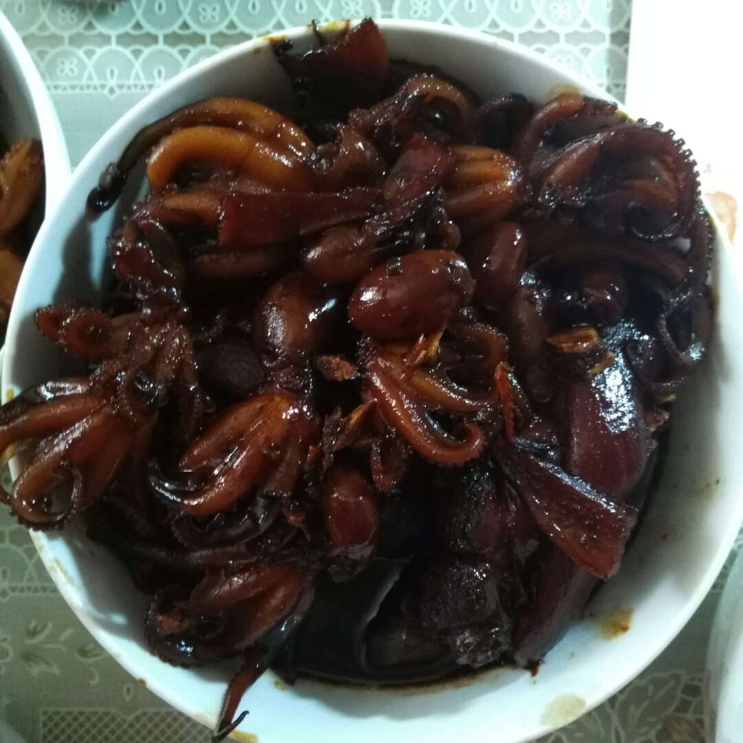墨鱼红烧肉