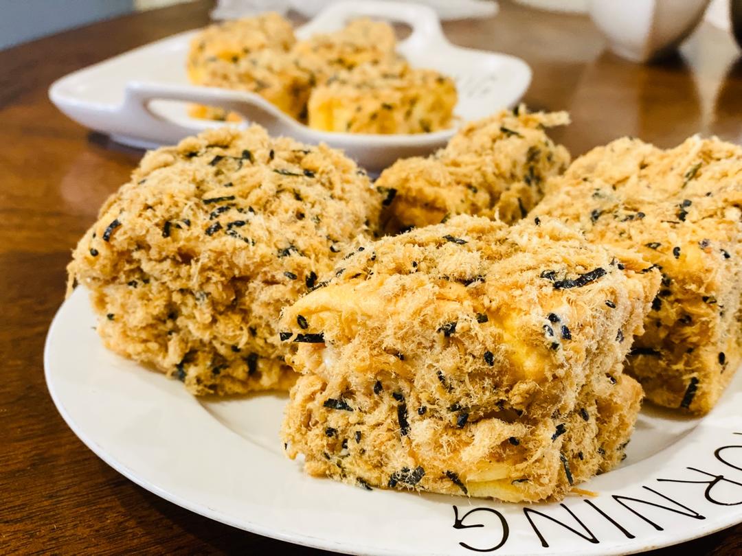 美味海苔肉松小贝