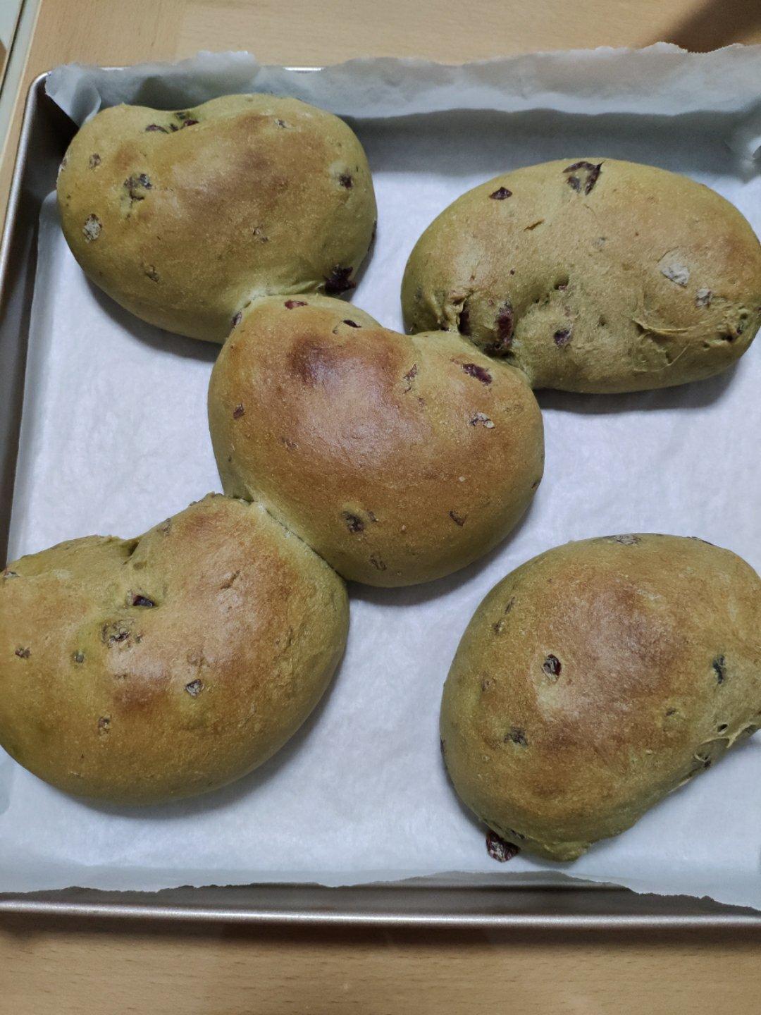 抹茶蔓越莓软欧