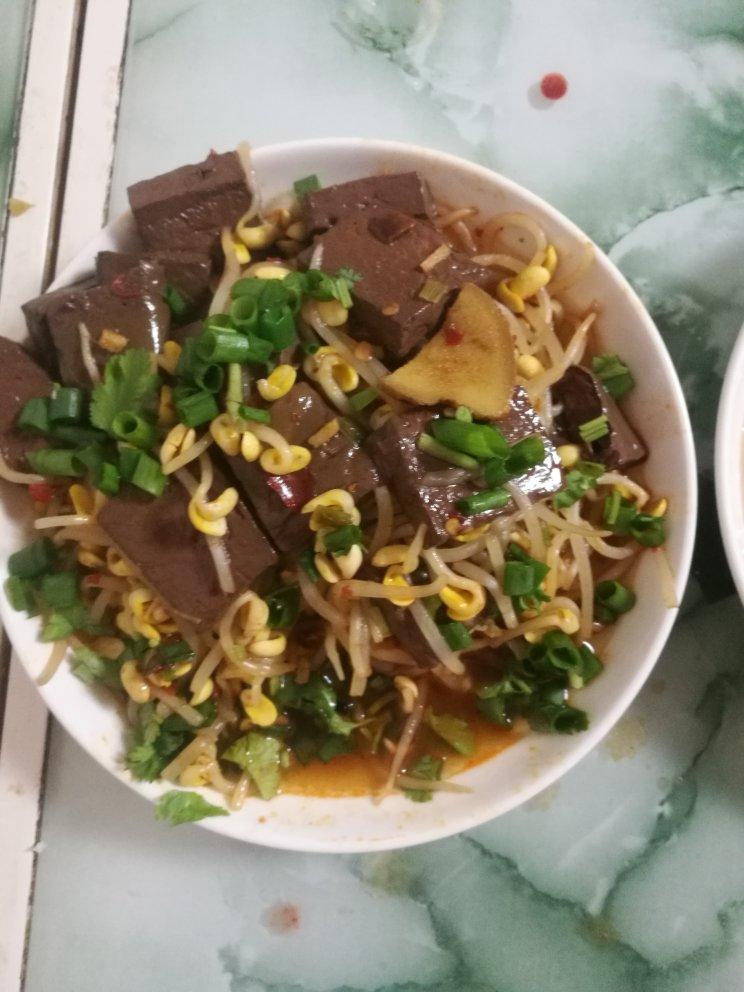 鸭血豆芽炖粉条