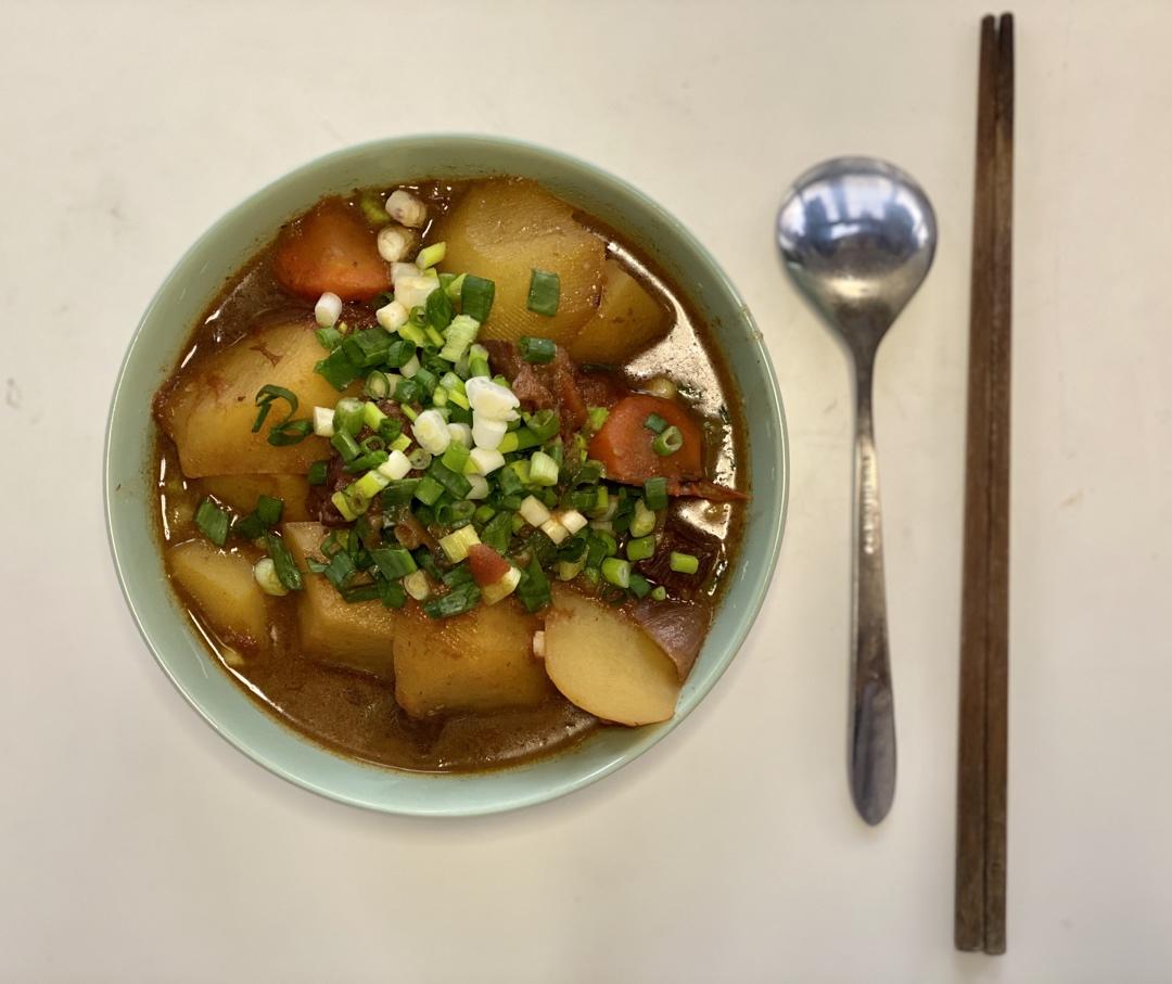 番茄土豆炖牛腩