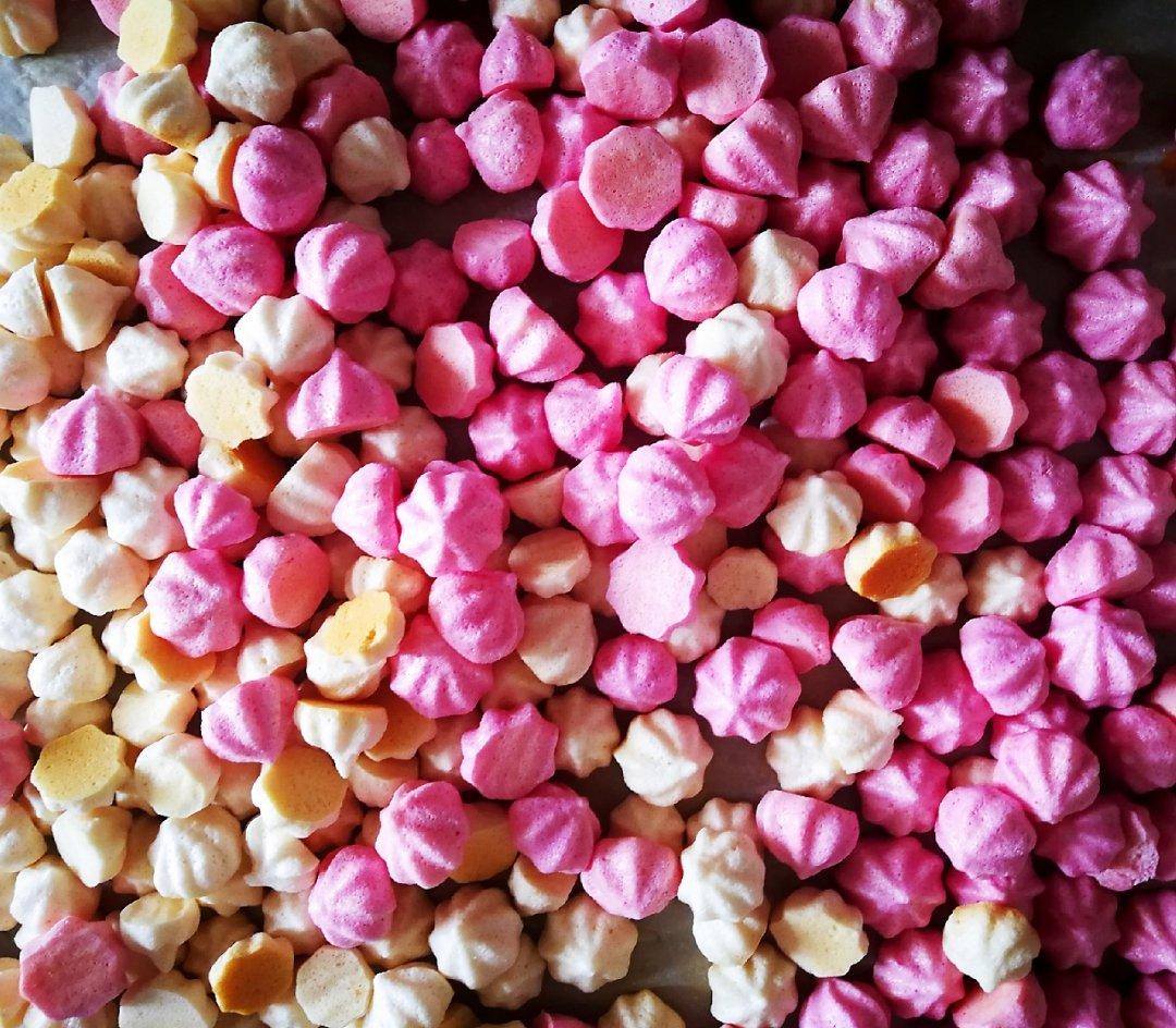 迷人的火龙果溶豆酸奶溶豆宝宝辅食