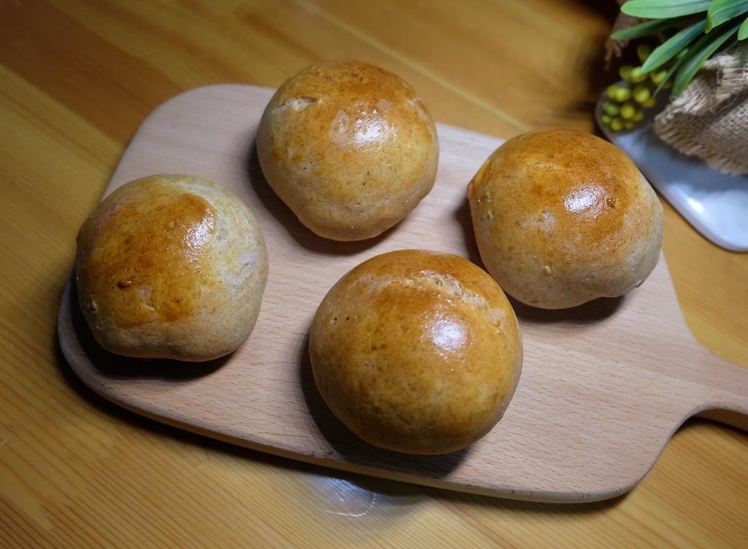 蜂蜜全麦早餐包丨健康·烘焙