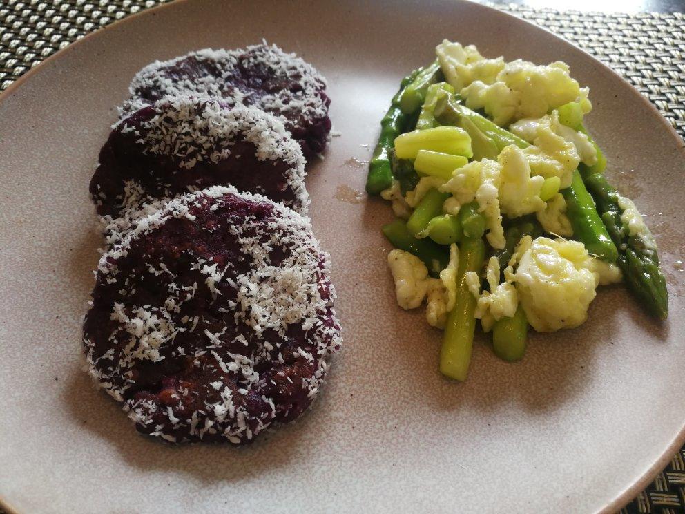 紫薯芝麻饼