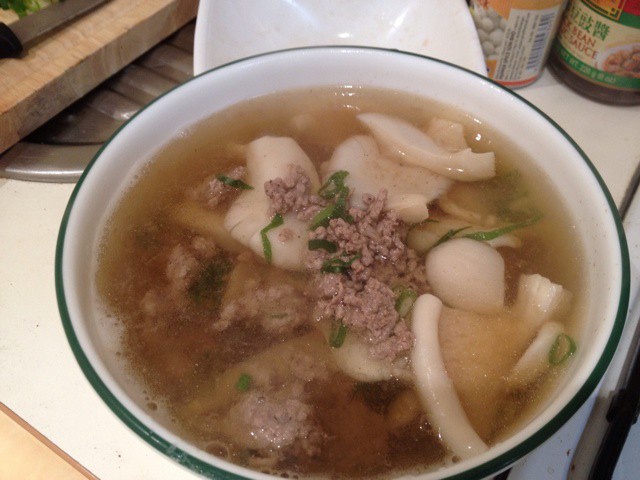 平菇肉末汤