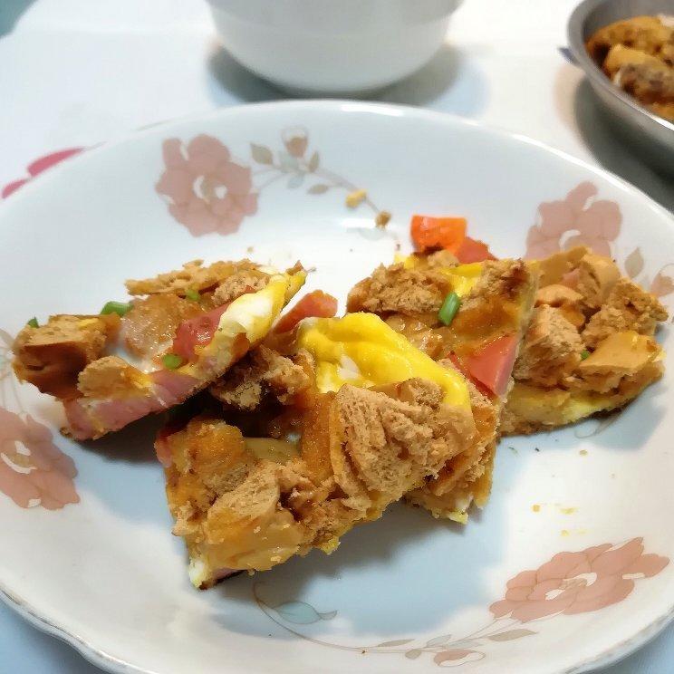 香脆鸡蛋馒头饼