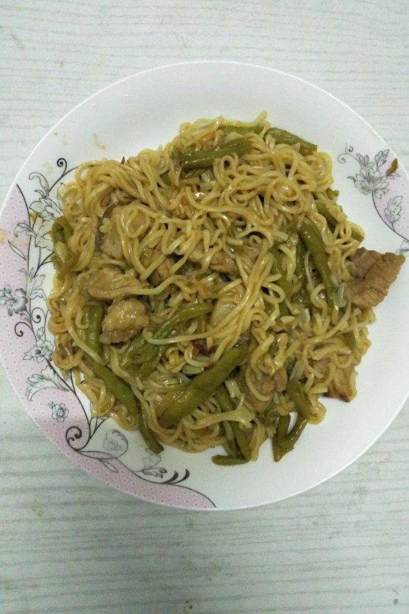 豆角焖面