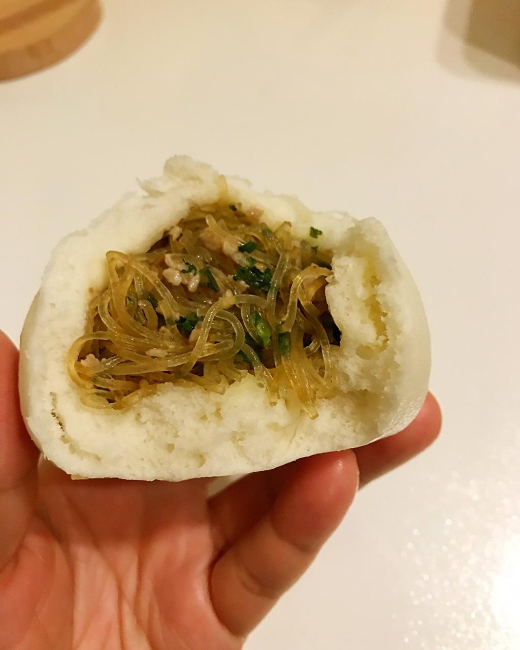 肉末粉丝包