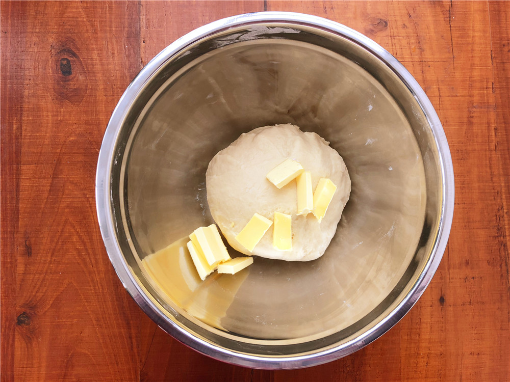 香葱肉松面包卷的做法 步骤4