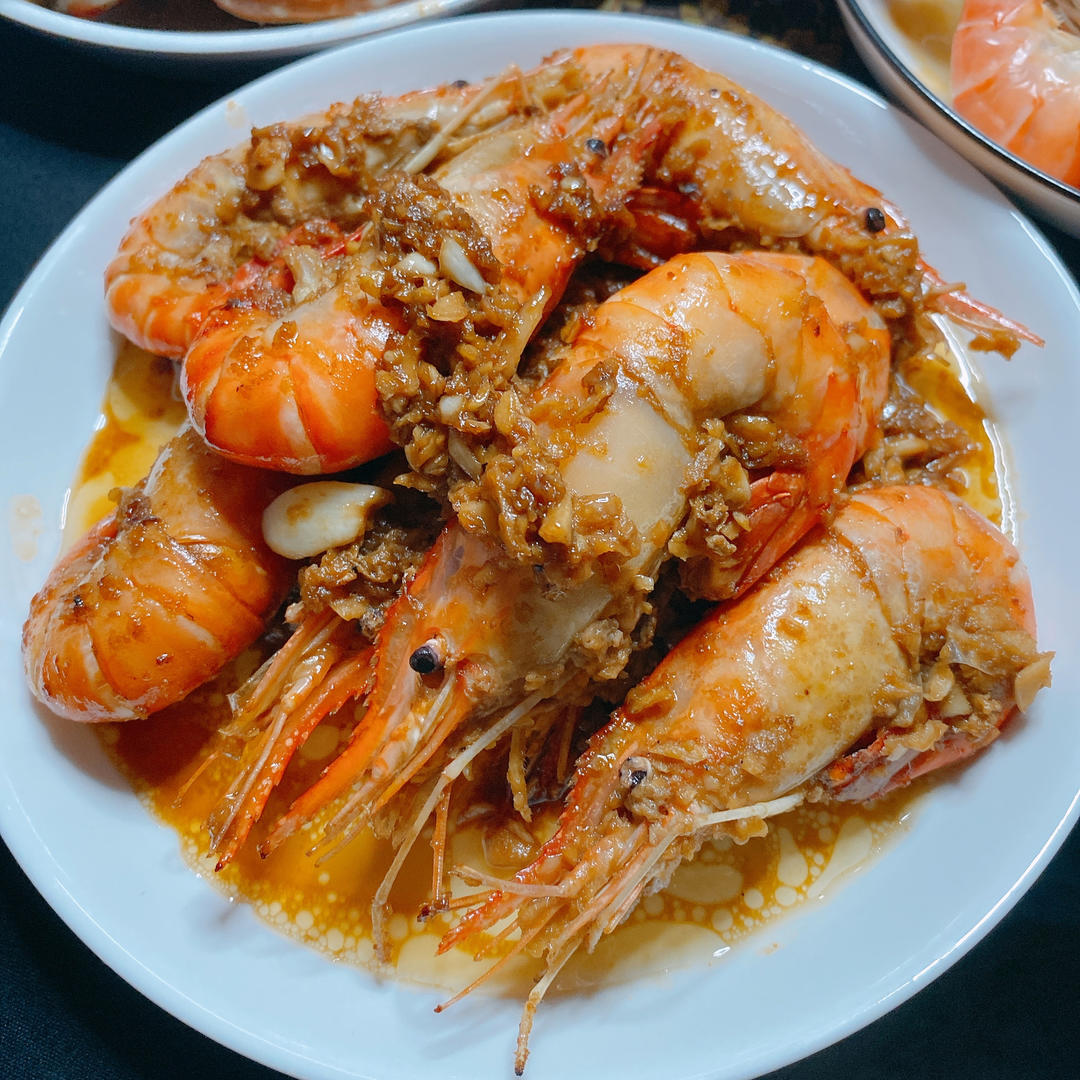 吮指蒜蓉啤酒罗氏虾