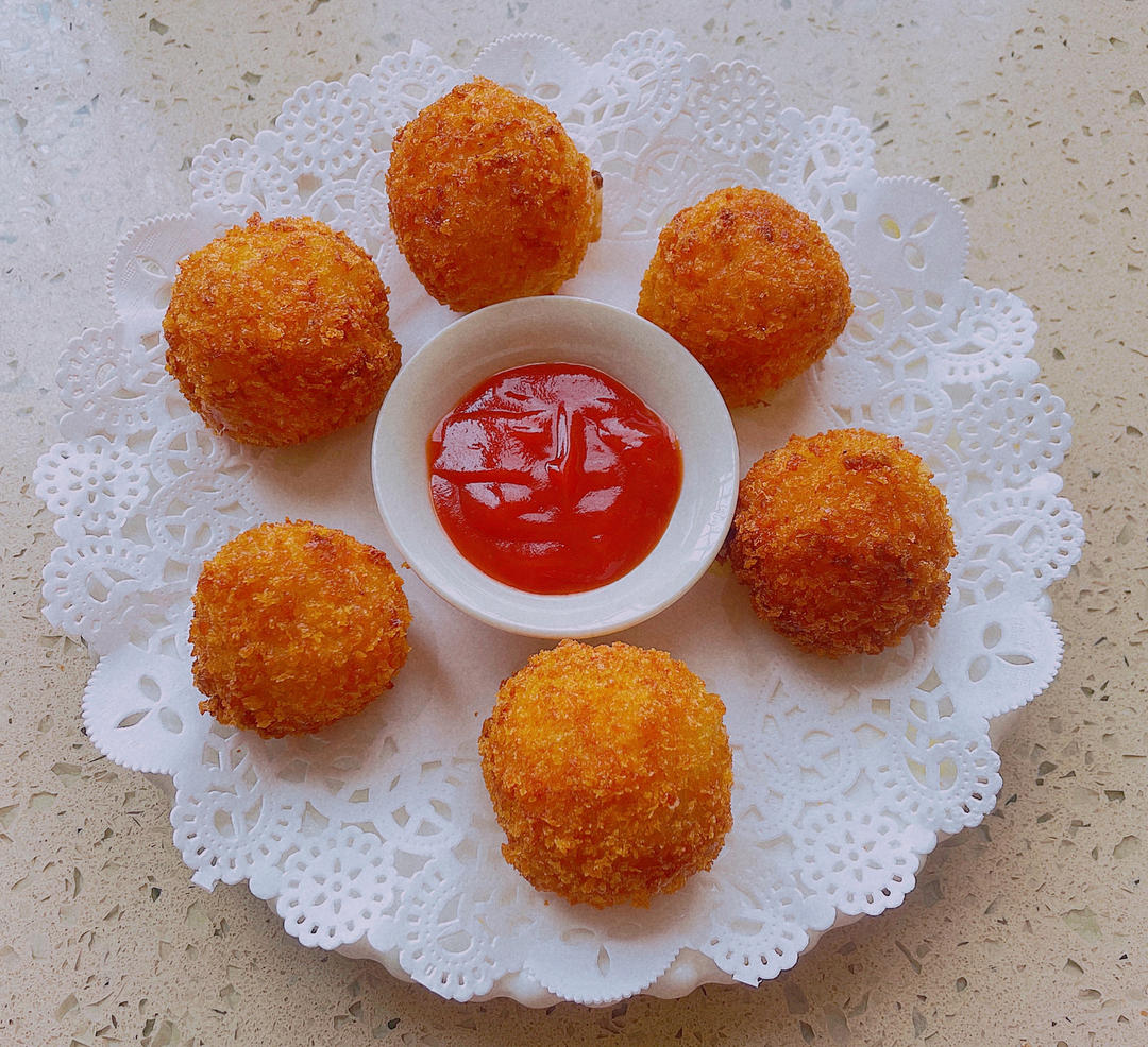 黄金土豆泥虾球