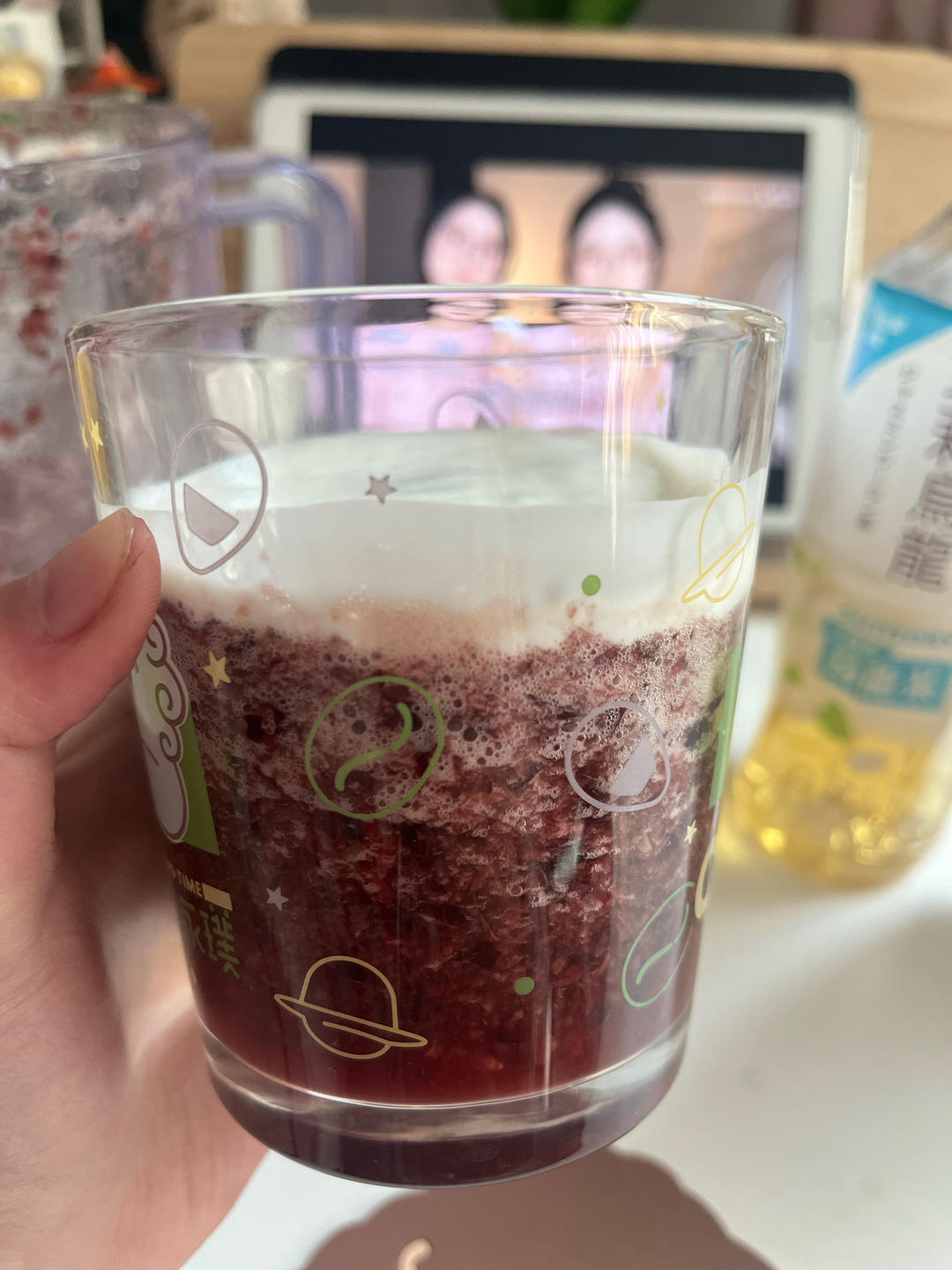 完美复刻奈雪的茶霸气酸奶车厘子