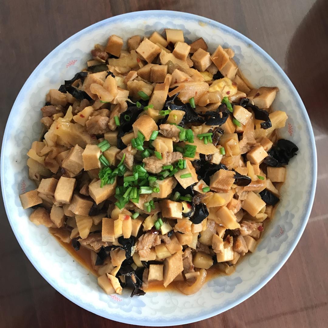 下饭神器---老干妈炒香干