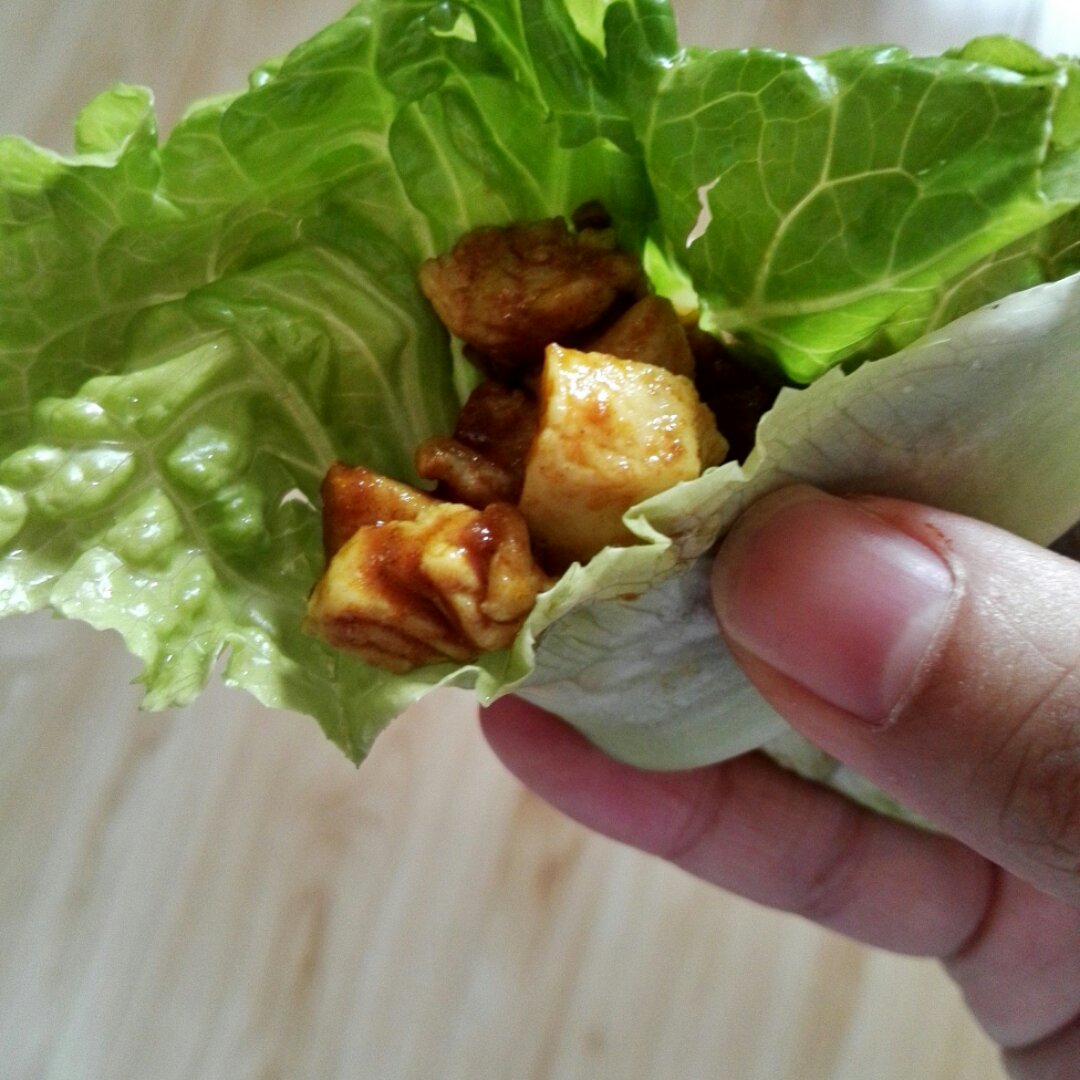 【健康三餐】咖喱鸡肉末生菜卷