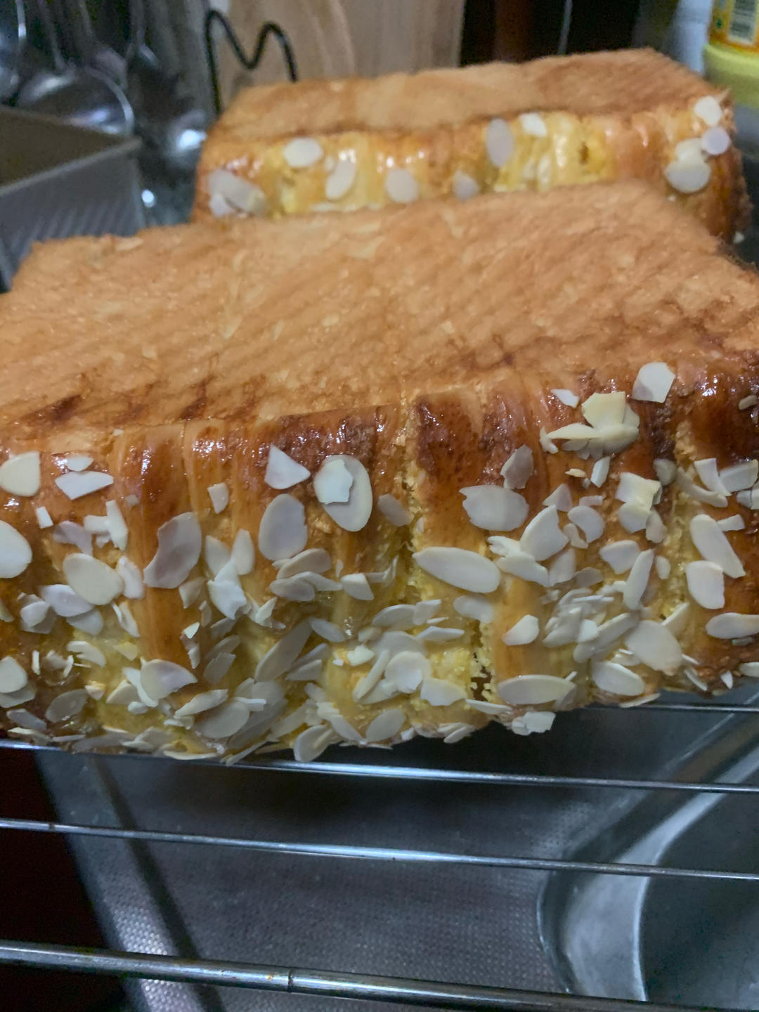 椰蓉吐司 不甜不腻 附椰蓉馅配方