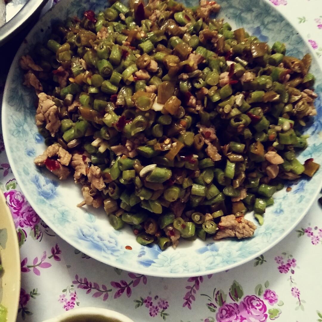 肉沫豆角下饭菜