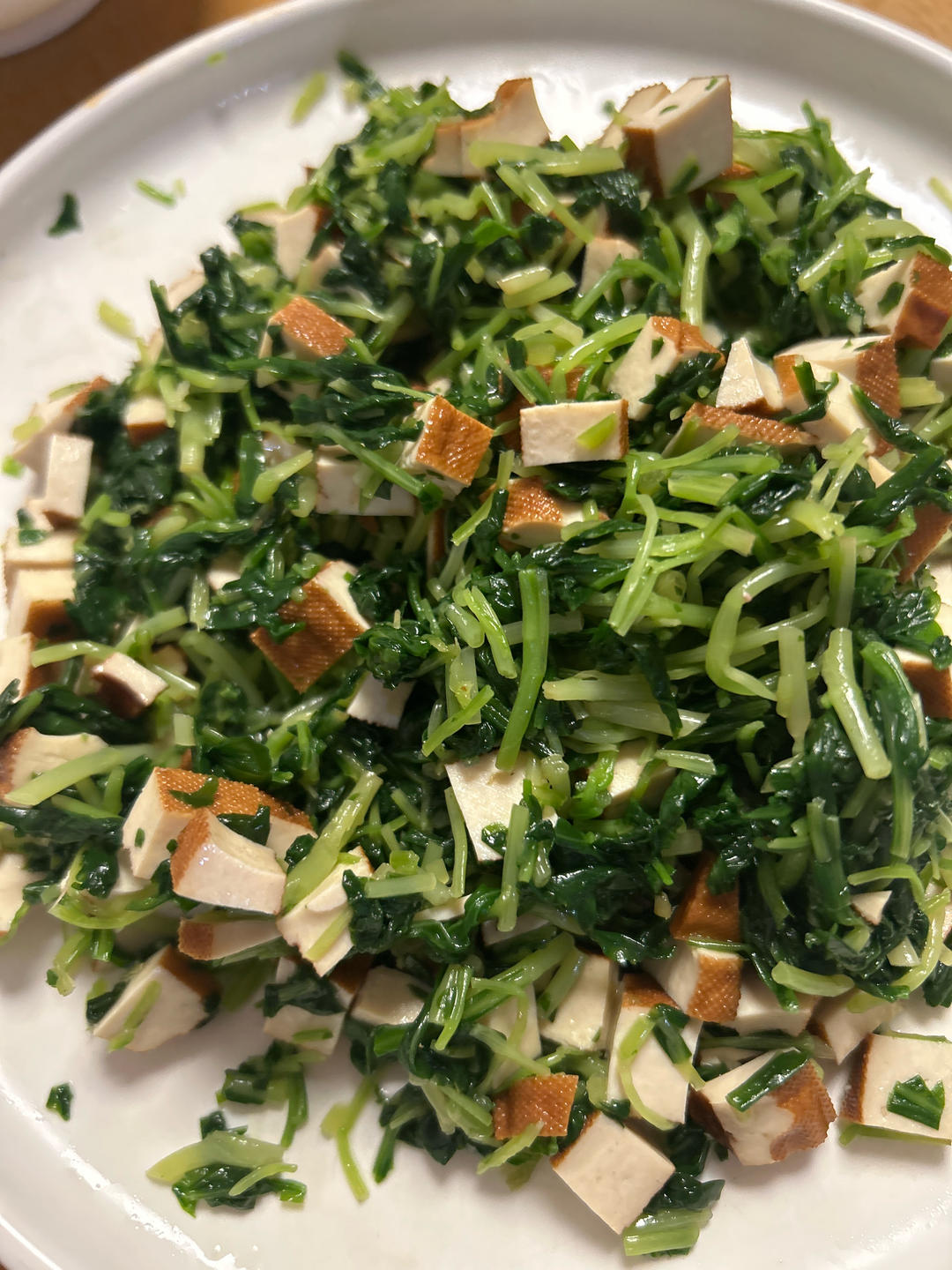 马兰头拌香干，舌尖上的春意一定要尝！