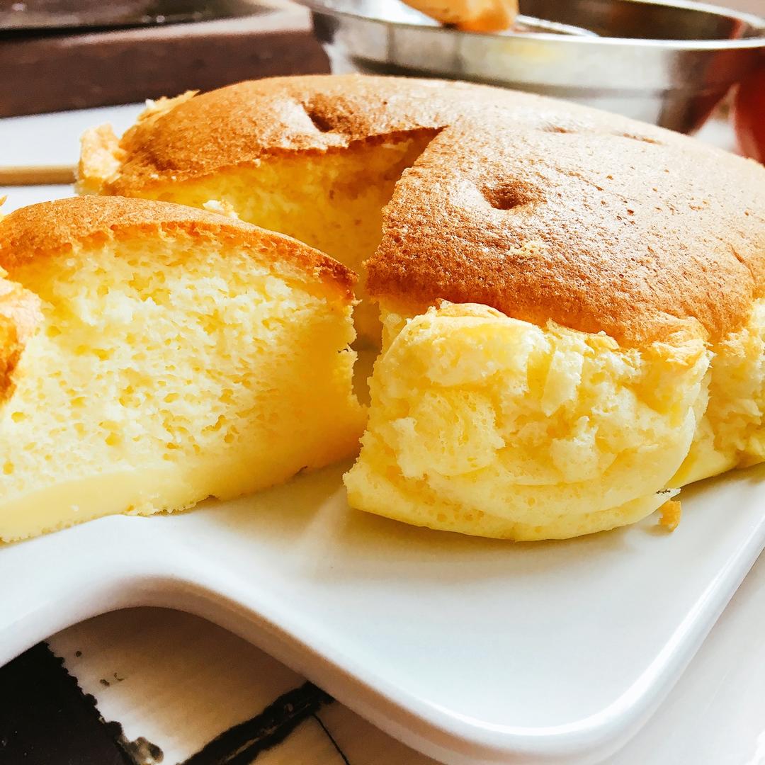 无油酸奶蛋糕---吃出芝士蛋糕D口感和味道，健康之选！