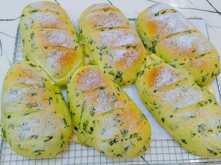 菠菜芝士咸面包