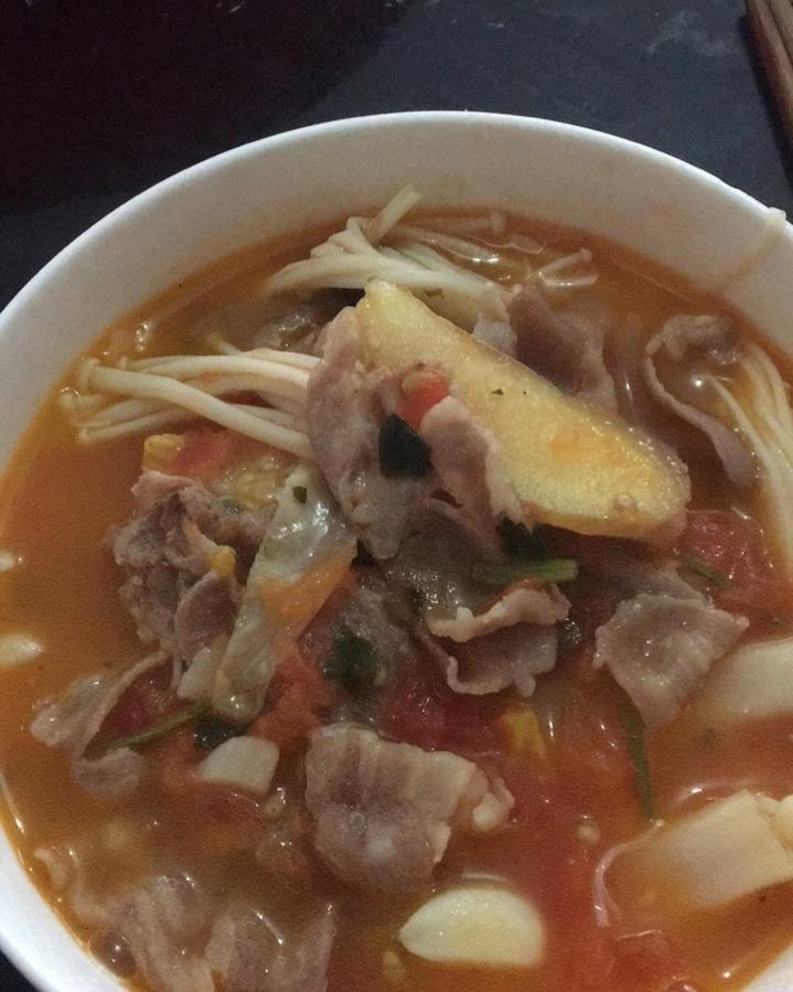 番茄金针菇小肥羊