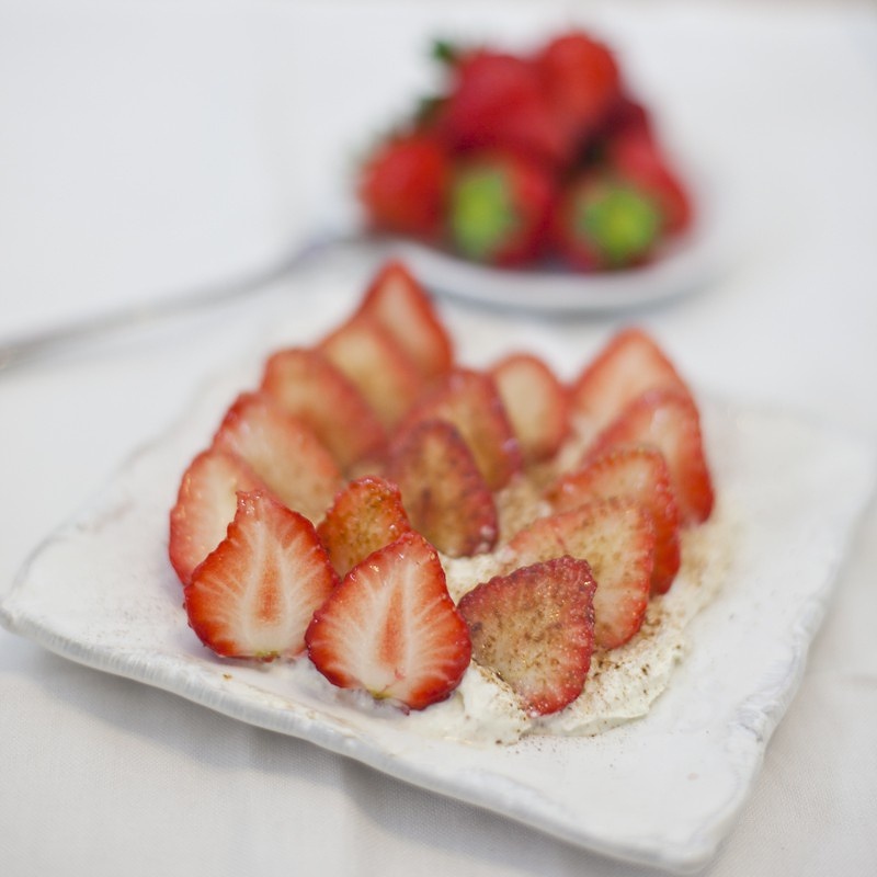 奶油草莓甜心的做法