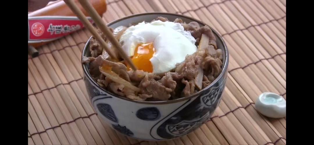 简单吉野家风味牛肉盖饭的做法