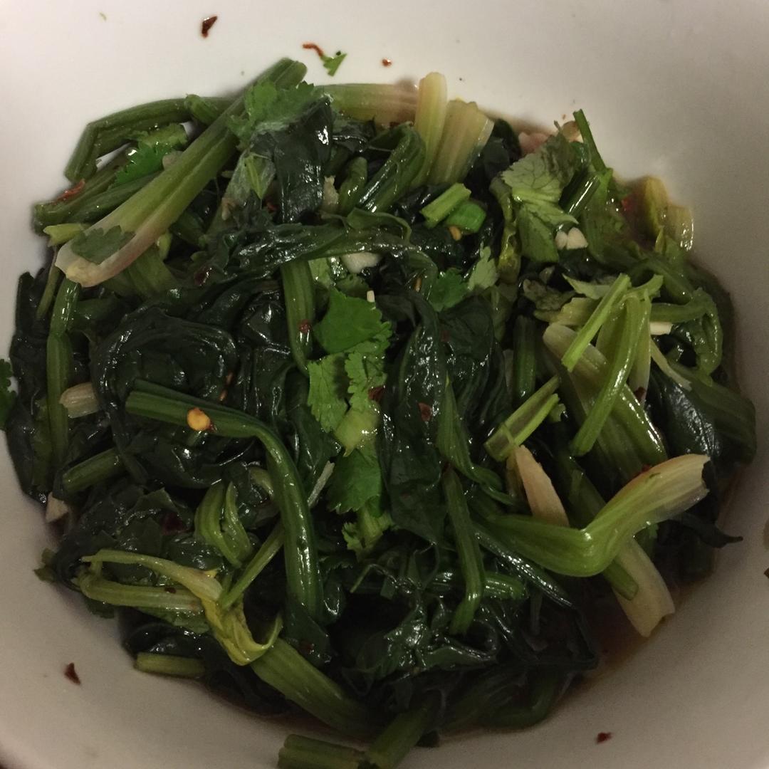 凉拌菠菜