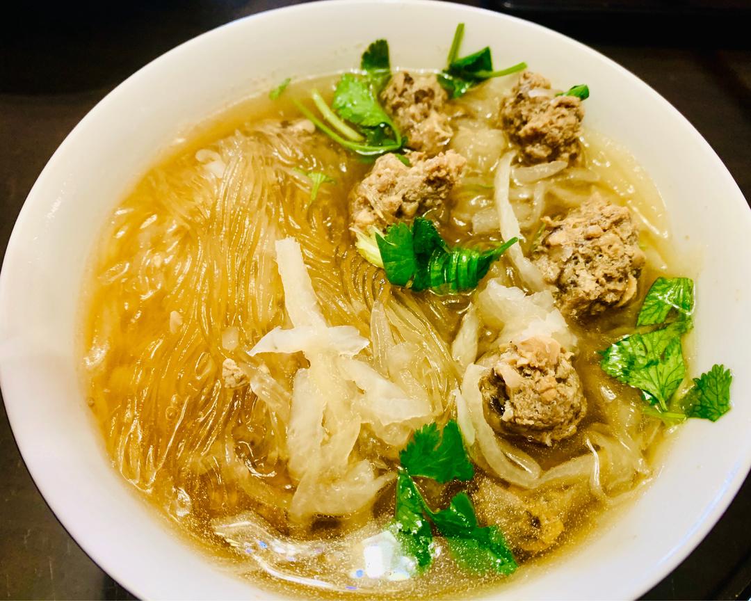 白萝卜羊肉汤的做法