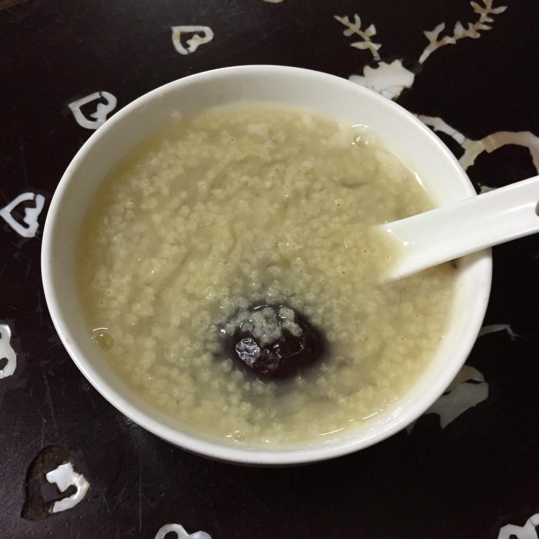 小米红枣燕窝粥