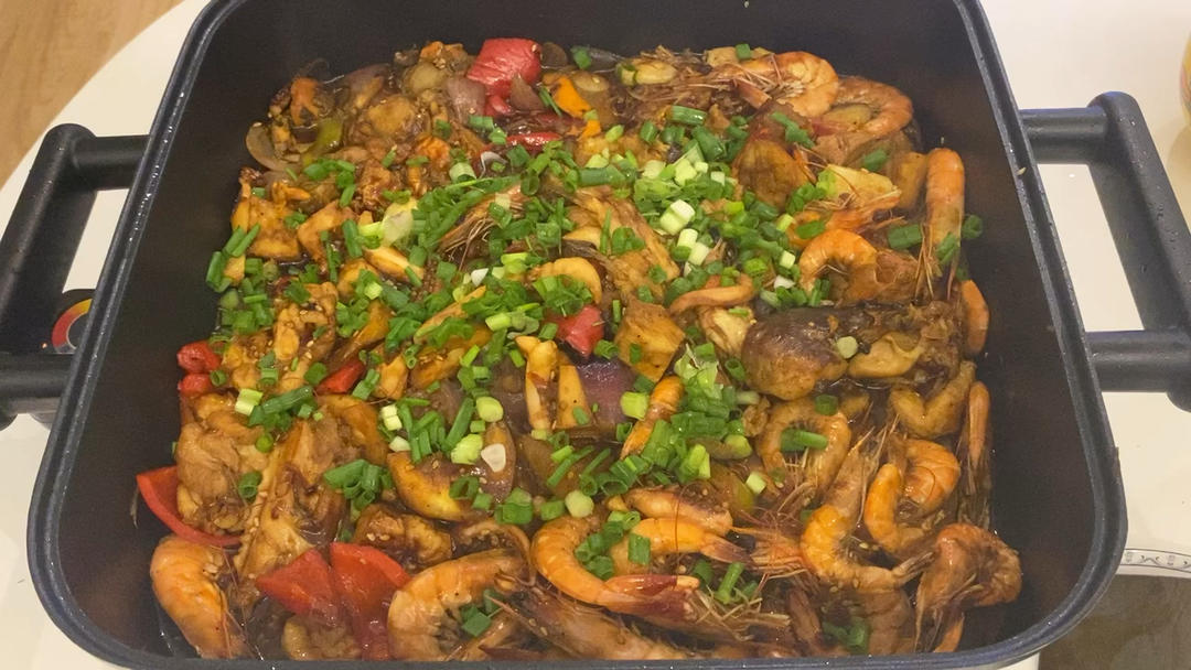 不加一滴水❗️自制家庭版三汁焖锅❗️