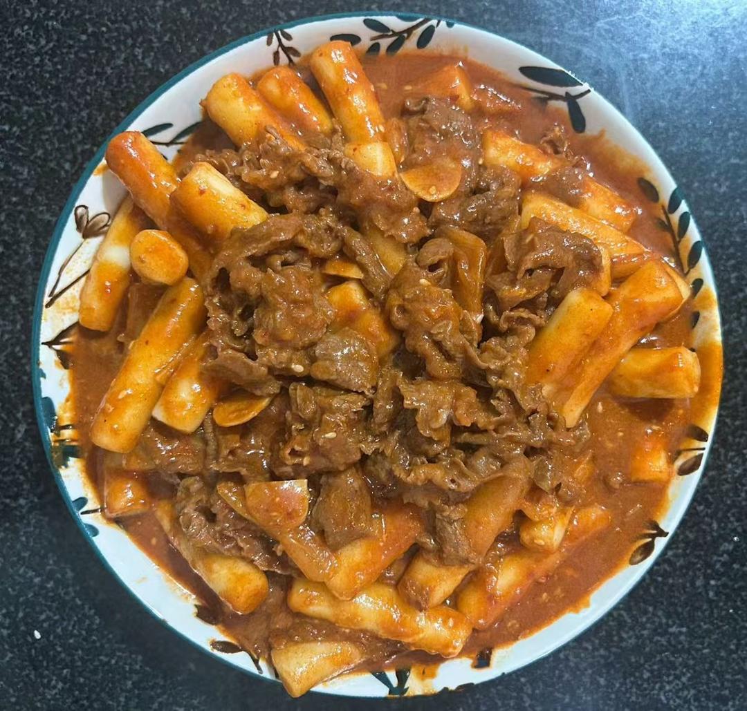 肥牛炒年糕
