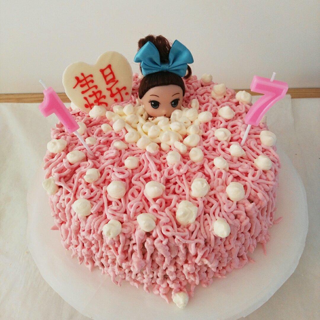 详细步骤制作泡泡浴娃娃蛋糕