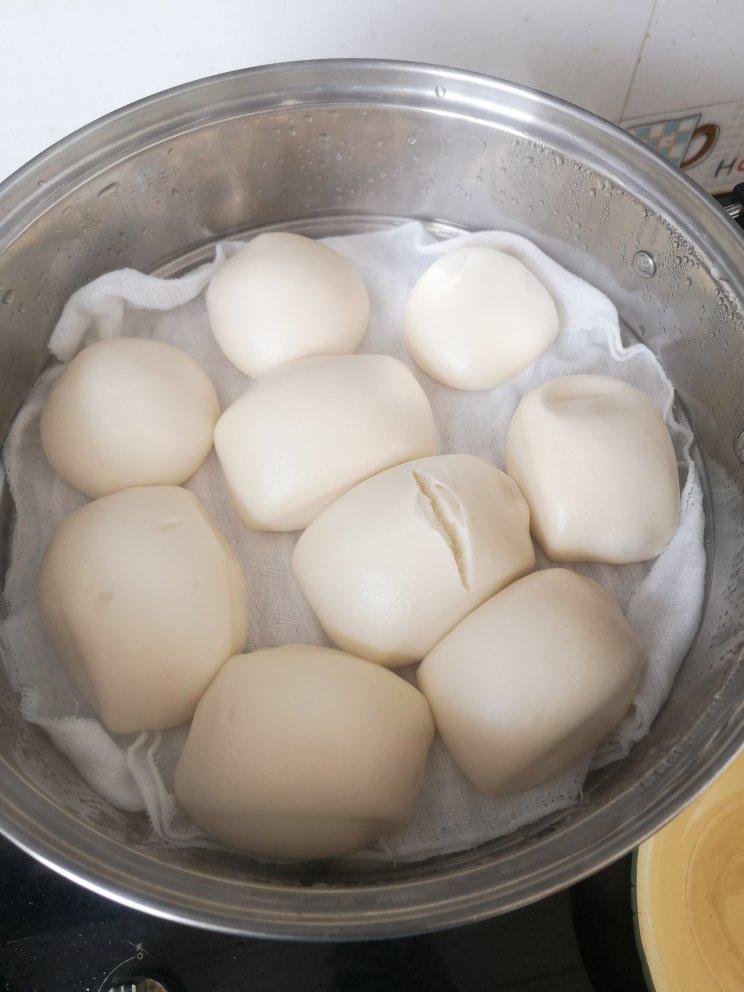 新手做馒头也能100%成功——附上非常详细的视频步骤（一次发酵法）