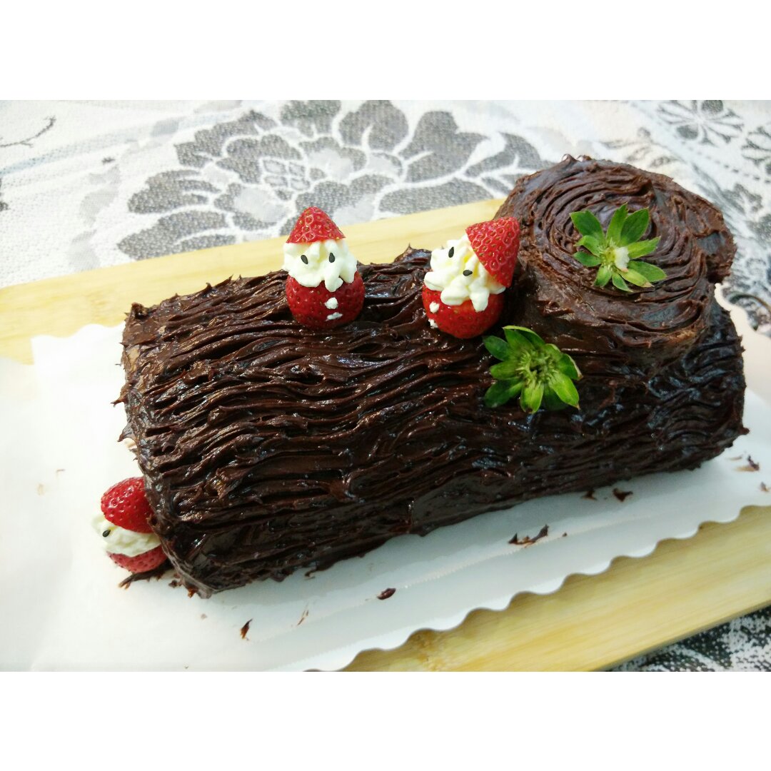 圣诞树干蛋糕（Christmas Log）