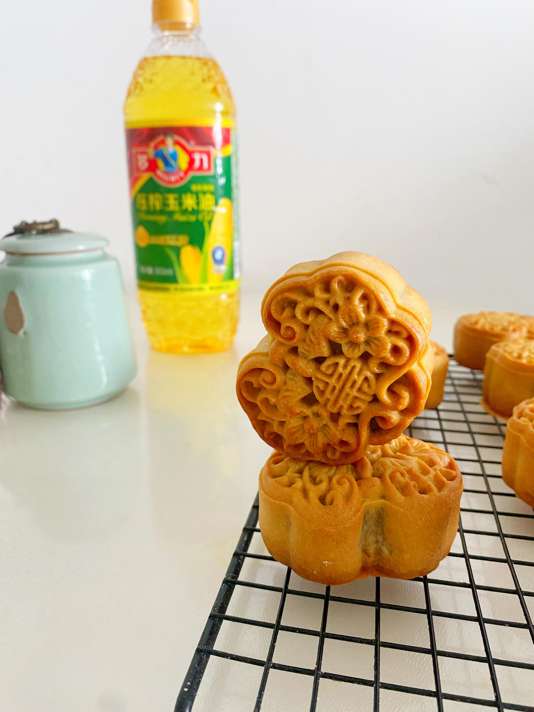 出炉现吃也不会发硬的豪华坚果五仁月饼馅