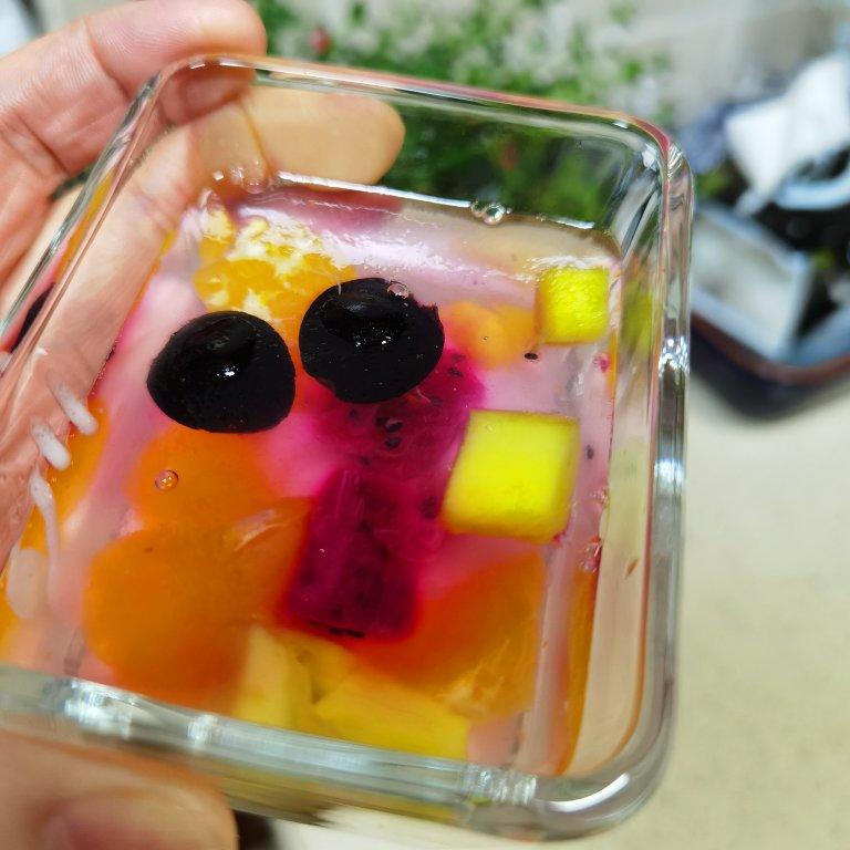 水果果冻蛋糕白凉粉