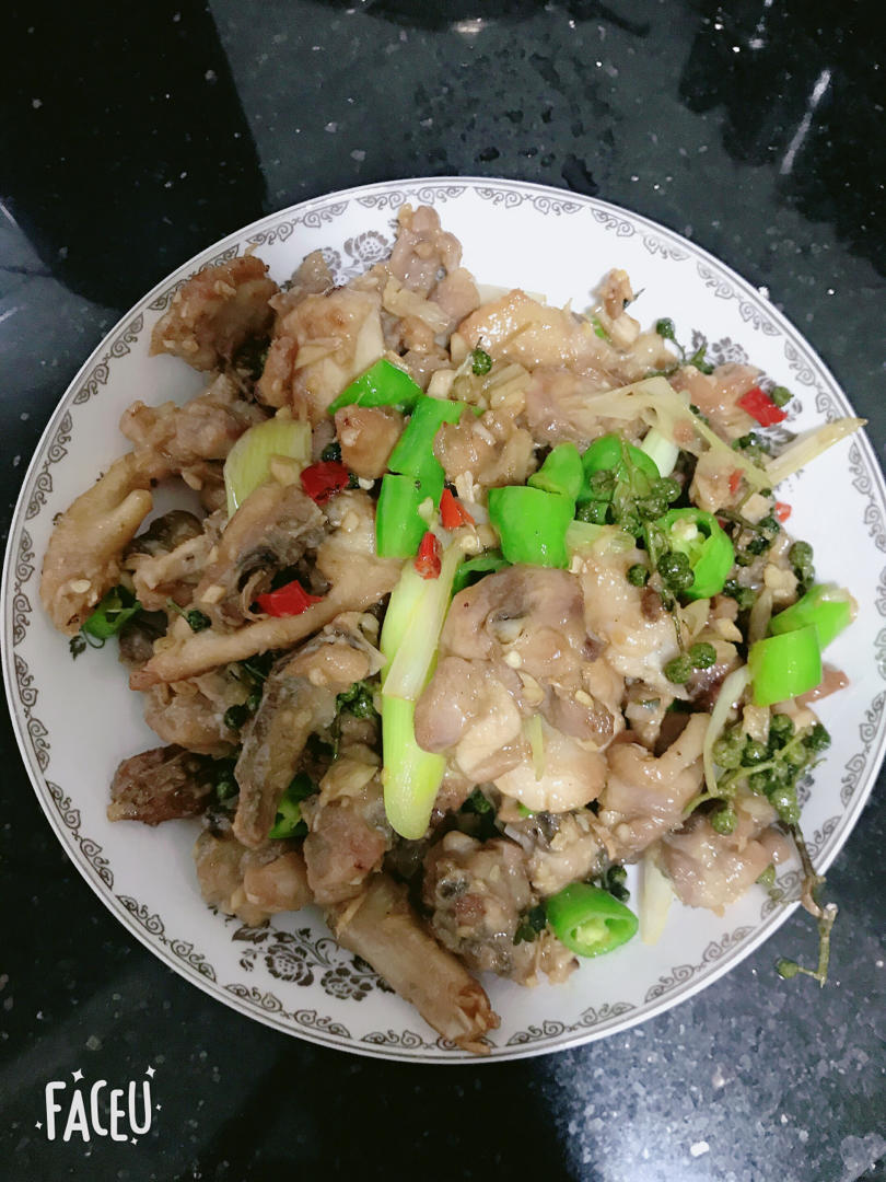 夏日下酒菜——椒麻鸡丁